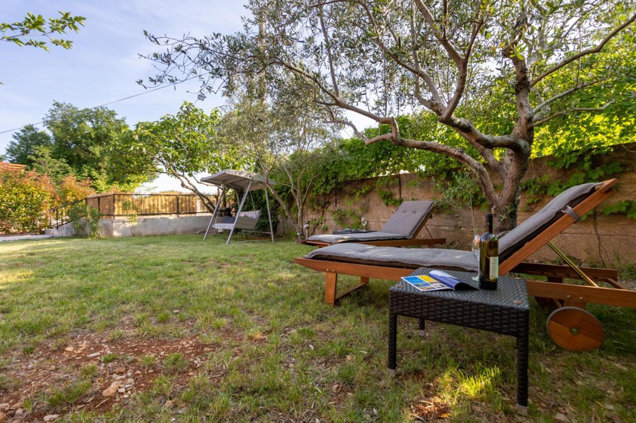 Holiday House Toici Nenadici  Luaran gambar