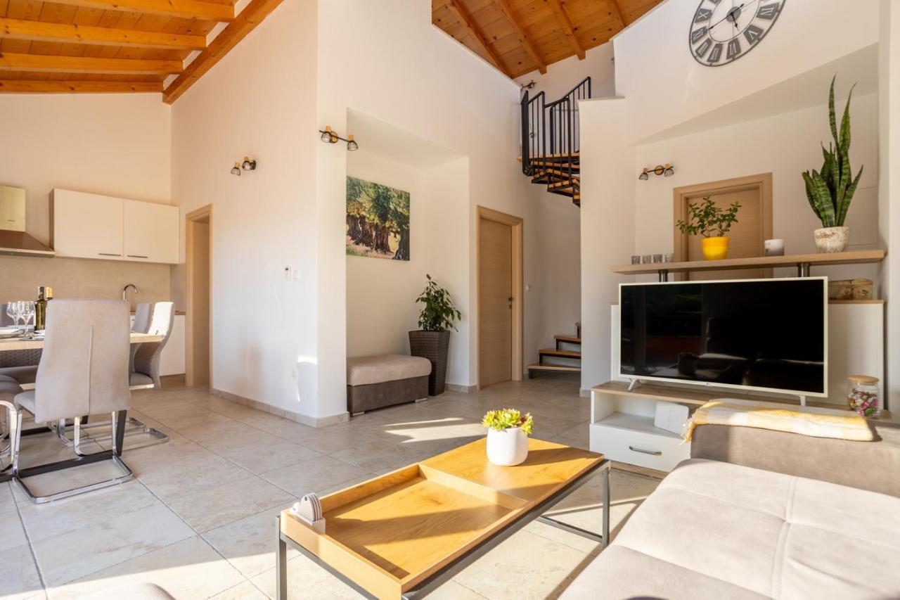 Holiday House Toici Nenadici  Luaran gambar